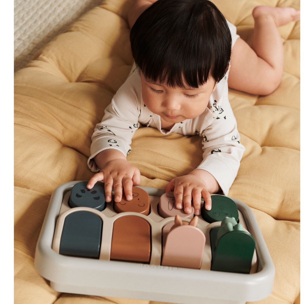 LIEWOOD Vyskakovací hračka Aviva - Sandy multi mix