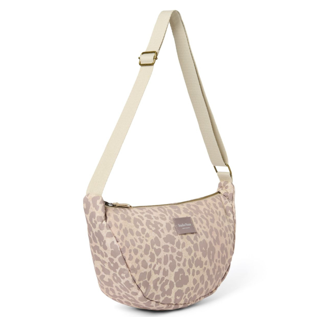 Levně STUDIO NOOS Ledvinka Puffy - Cream leopard
