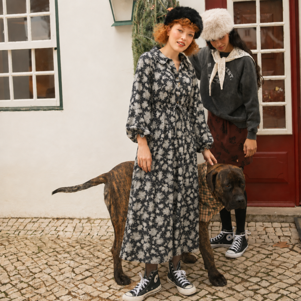 SISTERS DEPARTMENT Dámské šaty black - floral jacquard Velikost: M