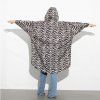 VIVI MARI Leo black/sand raincoat