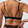 UNDERSTATEMENT Podprsenka Mesh Triangle Bralette Black