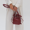 ÖLEND Kabelka Micro Ona Vegan Leather Cherry red (1)