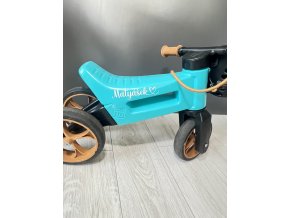 REFLEXNÍ SAMOLEPKA SE JMÉNEM NA ODRÁŽEDLO