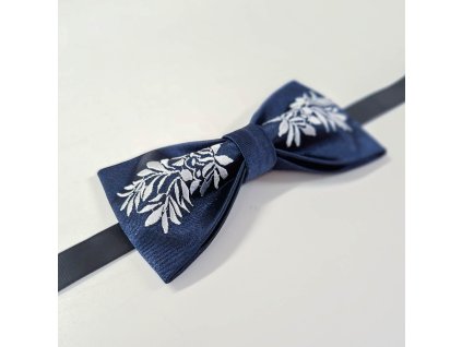 motylik kristian biely saten tmavomodry 094614