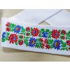 3085 2 vysivany opasok biely s motivom kristian folk