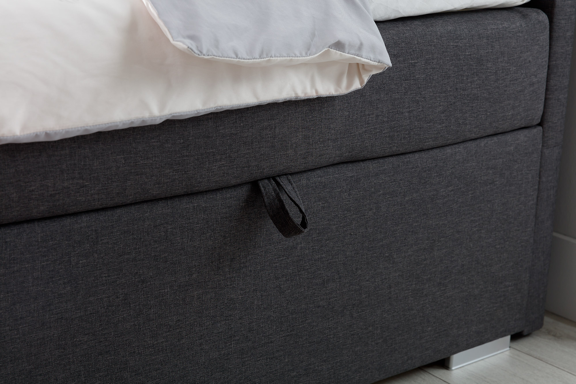 Boxspring postel ALICE, detail