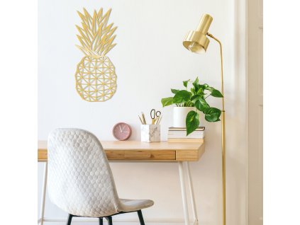 Nástěnná dekorace kov