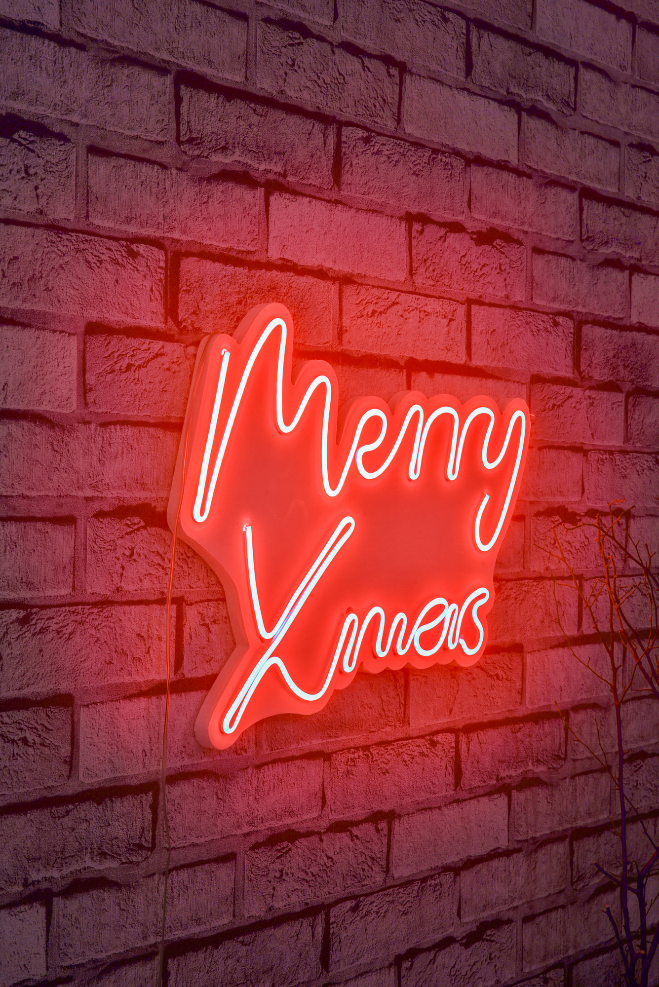 Levně Dekorativní nástěnný nápis MERRY X MAS s led podsvícením červená