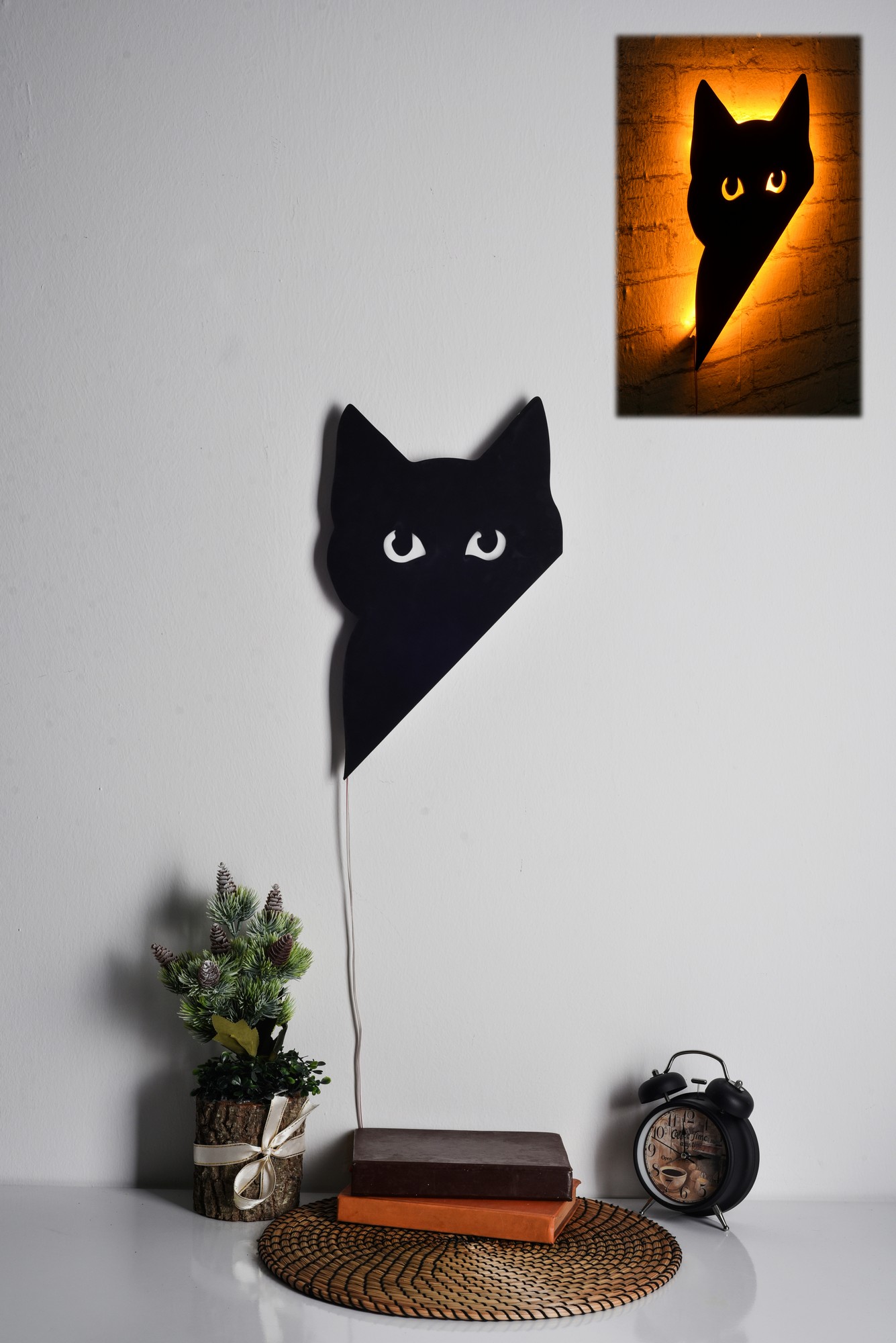 Levně Nástěnná dekorace CAT s LED osvětlením žlutá