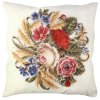 Polštář A11851 bílý s květinami