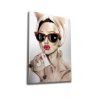Obraz na plátně ( 50 x 70 cm) Dáma ve slunečních brýlích