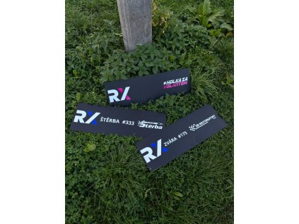 Cedule s vlastním textem, logem