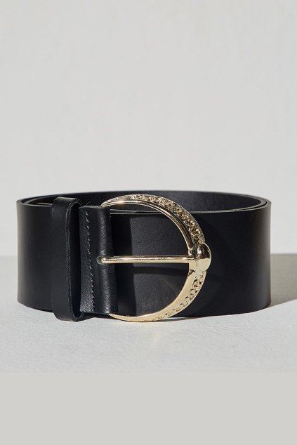 Široký kožený pásek se sponou