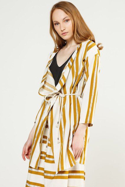 Kaftan se zavazováním