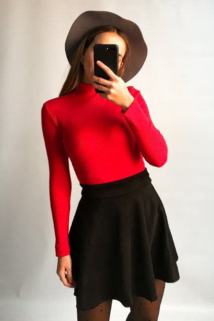 cribs, cribs oblečenie, dámske oblečenie, cribs eshop, slovenský eshop, rýchle dodanie, darček pre ňu, darček na vianoce, sveter, šaty, sukňa, kožené kraťasy, koženkové šórtky, vianočný darček, darček pre 68