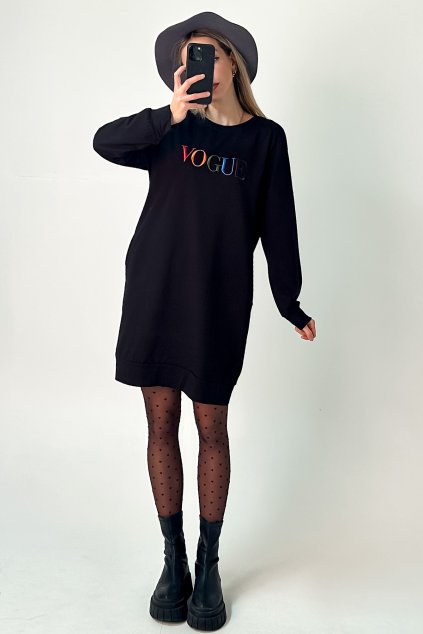 Oversize pohodlná mikinová tunika s vyšívaným nápisom a vreckami čierna