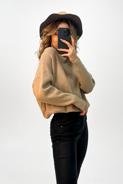 Basic oversize sveter béžový