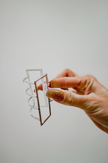 Strieborný štipec do vlasov