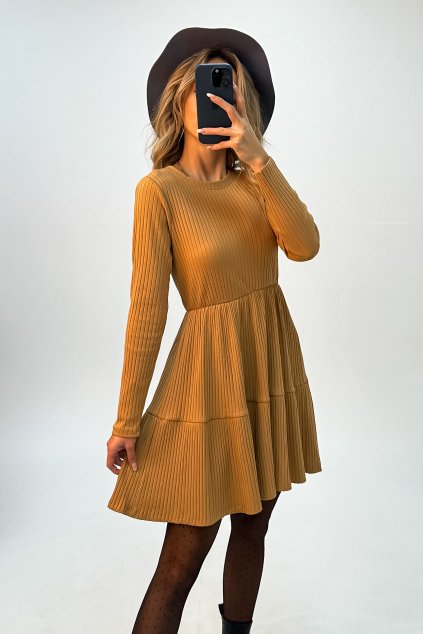 13581 2slovenský eshop, dámsky eshop, rýchle dodanie, úpletové šaty, skladaná sukňa, rifľova bunda, jesenne oblečenie, jesenna sukňa, rifle, riflovka,