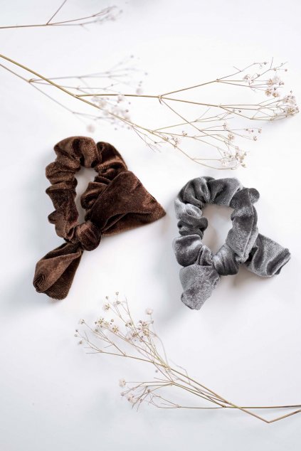 gumičky, sponky, gumka, sponka, mašľa, kapcička, štetce, štetce na makeup, štipec, sponka, sponky, zapichovačka. 137