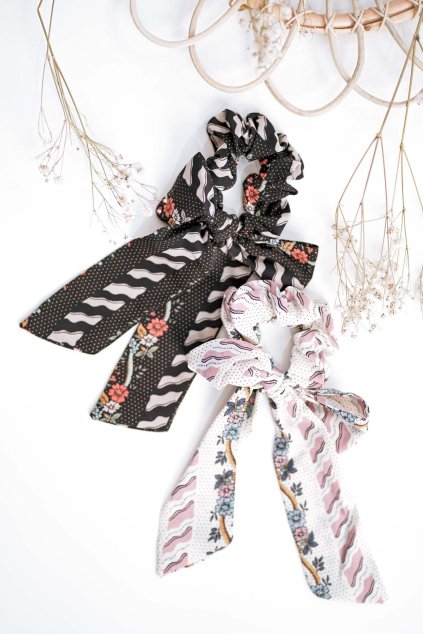 gumičky, sponky, gumka, sponka, mašľa, kapcička, štetce, štetce na makeup, štipec, sponka, sponky, zapichovačka. 056