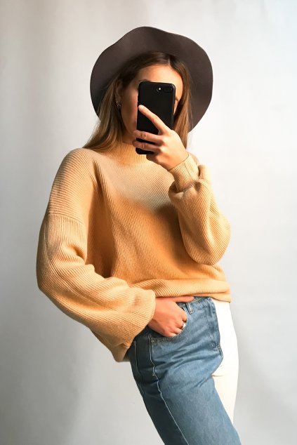 cribs, cribs oblečenie, dámske oblečenie, cribs eshop, slovenský eshop, rýchle dodanie, darček pre ňu, darček na vianoce, sveter, šaty, kabát, dámsky kabát, sukňa, oversize sako, 666