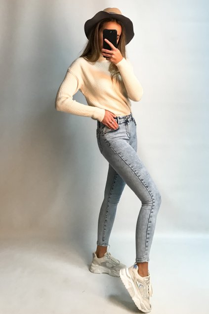 cribs, cribs oblečenie, dámske oblečenie, cribs eshop, slovenský eshop, rýchle dodanie, darček pre ňu, darček na vianoce, sveter, šaty, kabát, dámsky kabát, sukňa, oversize sako, 601