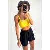 Crop-top z úpletu žltý