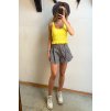 Tvarovaný crop-top z úpletu žltý
