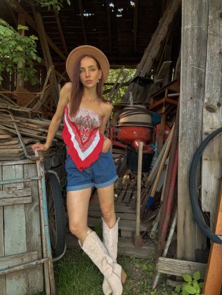 🌞🧚🏼‍♂️obdobie najobľúbenejších kúskov je tuuu✨🥹 Stihnite na svoje letné outfity využiť zľavový kód CRIBS20 ✨