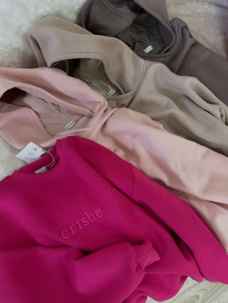 crisbe hoodie collection☁️ obdobie mikín už u nás na východe máme a my sa z toho tak tešímee☁️🧸 mysleli sme, že za letom...