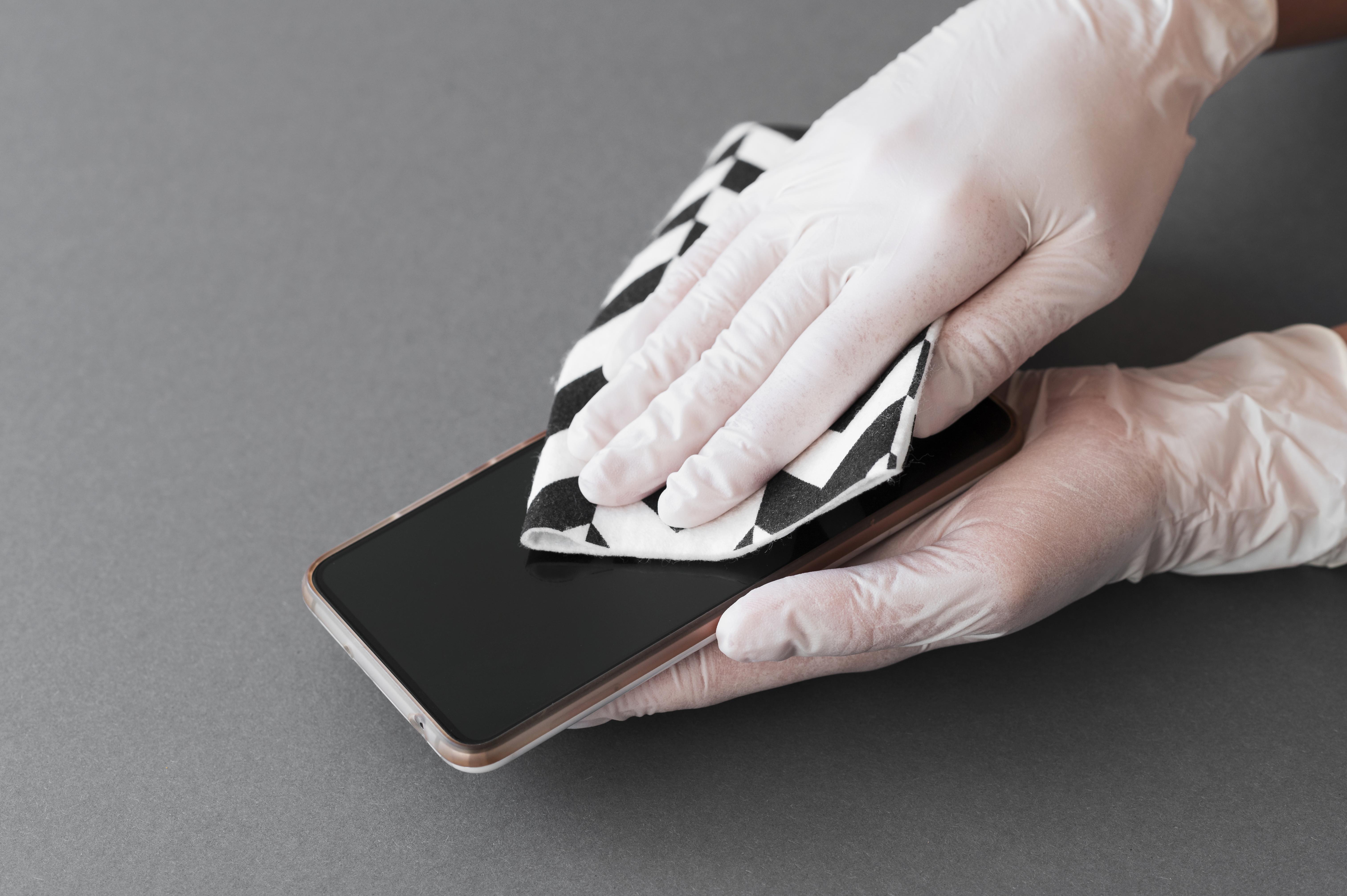 Návod na správné nalepení ochranného skla na telefon