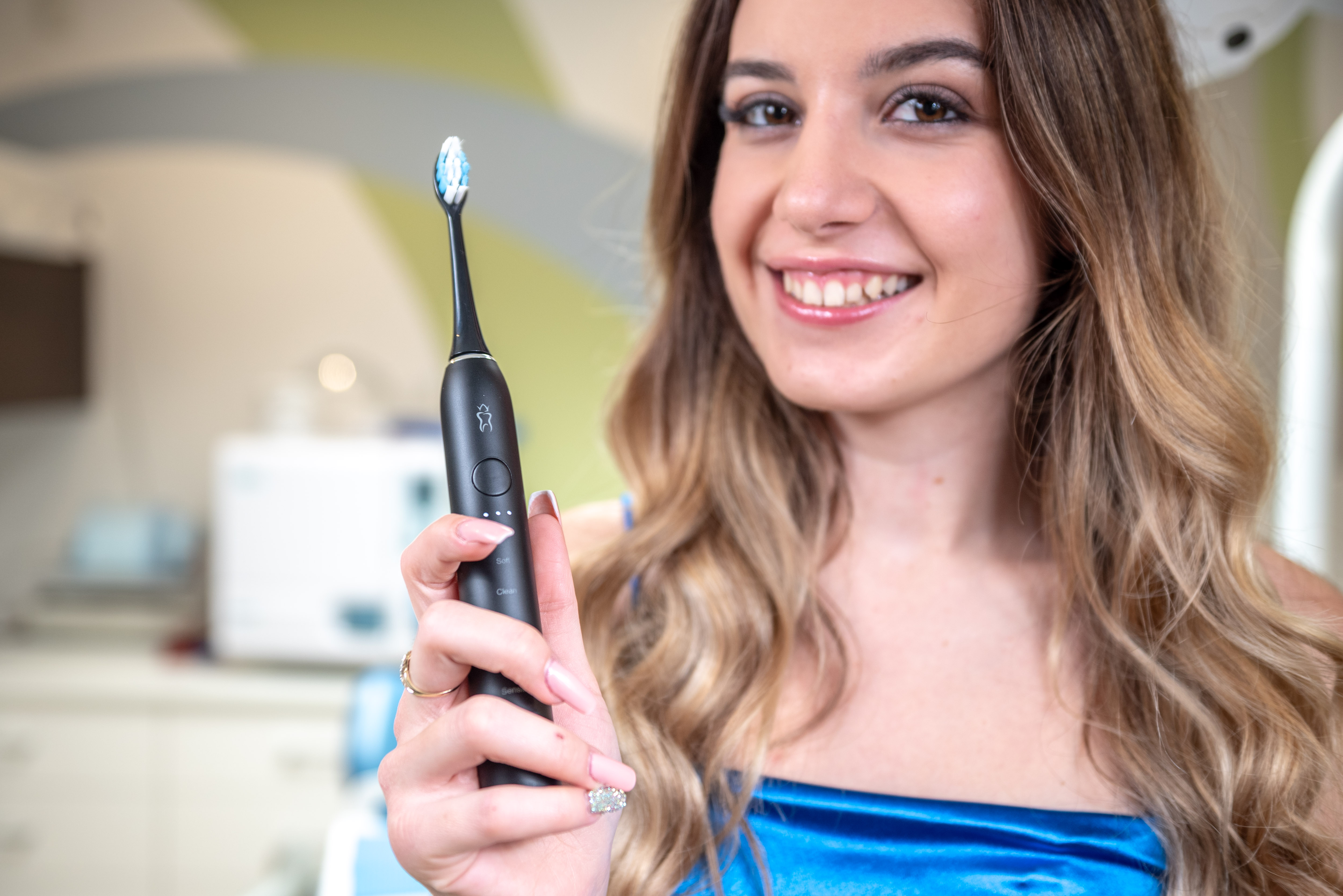 2024-09-29--corwndental-mudrak-balazs-modell-photoshoot-4000px-111