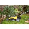 Kosačka s pojazdom 49,5cm 40L V20 FatMax® 2x18V 2x4,0Ah bezuhlíková