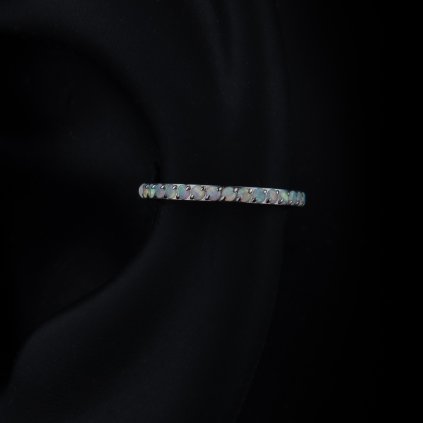 Titanový kroužek Ivory bílý opál