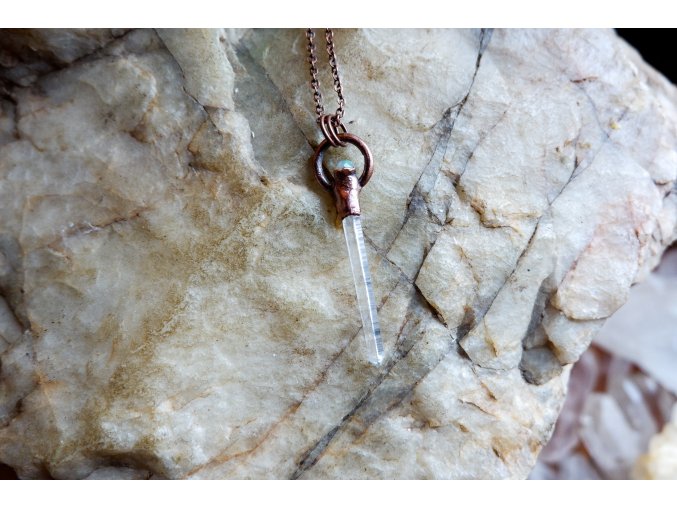 Přívěsek s lemurským křišťálem a opálem