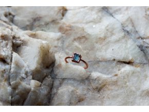 Prsten s modrým turmalínem vel. 51,5