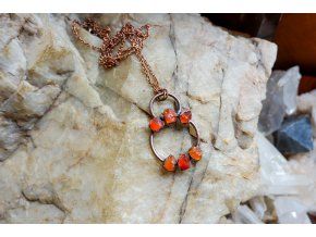 Přívěsek s karneoly