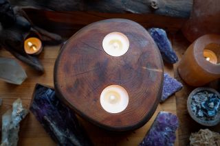 Taky máte doma kočky? A taky se občas bojíte nechat na stole hořet čajovou svíčku v nějakém menším svícnu, aby přes ní...