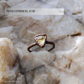 Pro člověka, který je odhodlaný se svým životem pohnout, vyhrnout rukávy a dělat reálné změny je citrín dokonalý partner....