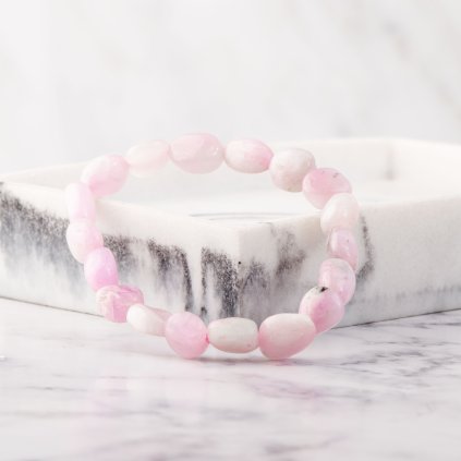 Kunzit naramek na ruku ruzovy mineral krystal crystalmineral.cz 9760
