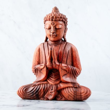 buddha drevenna soska meditujici budha feng shui dekorace crystal mineral eshop crystalmineral.cz 9924