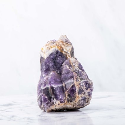 153 28 ametyst chevron přírodní krystal crystalmineral.cz internetový obchod s krystaly a minerály 0317