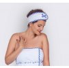 Wellness čelenka MaryBerry do sauny, bílá s modrým lemem