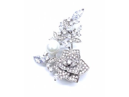 Rose brooch with pearl