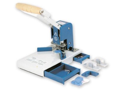 FEFDE7A4 E198 4ED5 B569 B6E125D6539B 397E9489 C25D 4D3B 83AA 4F1F09E4AA12