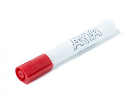Červený popisovač ARTA na biele tabule