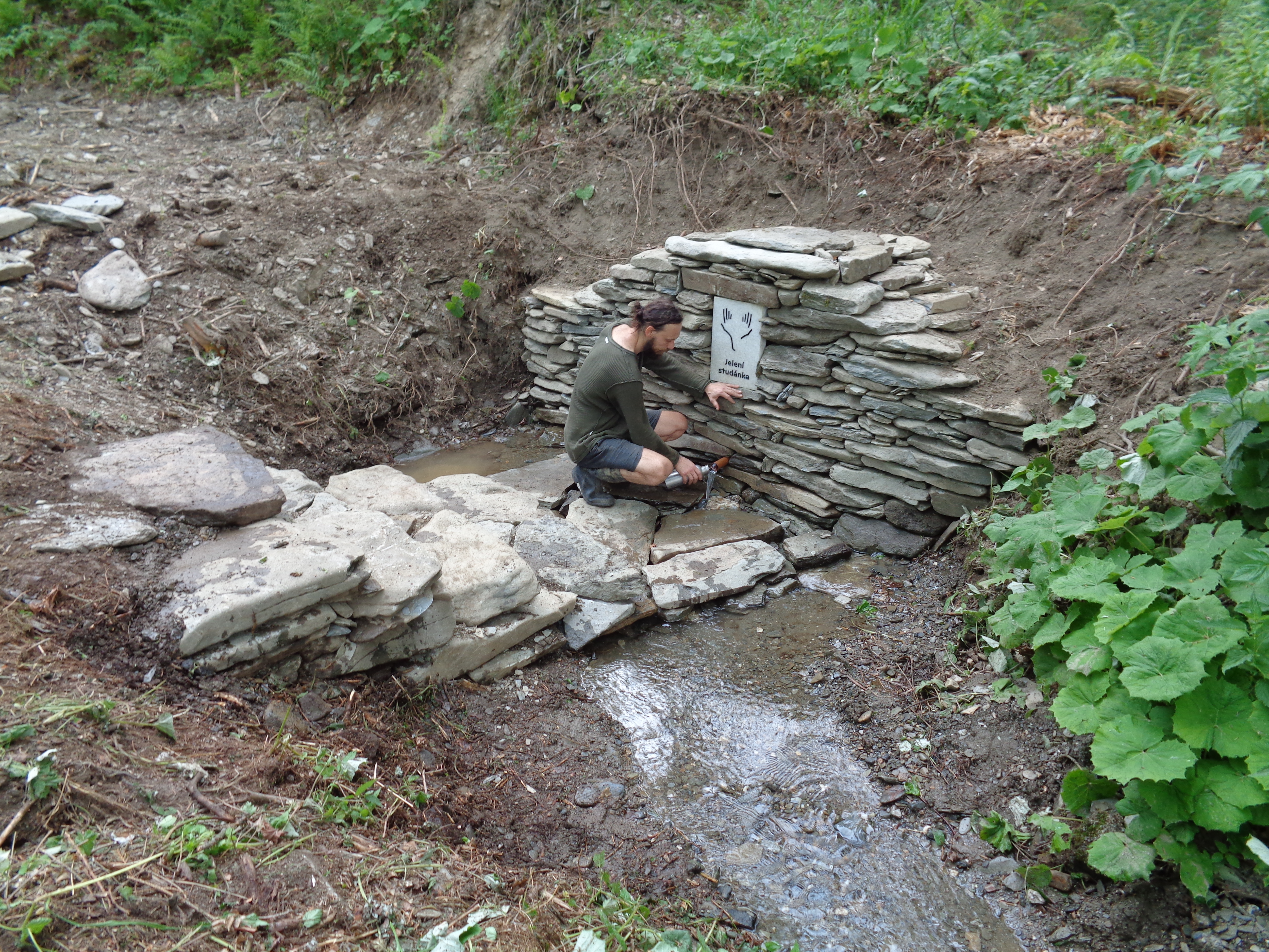 Obnova Jelení studánky a Pannewitzova pramene