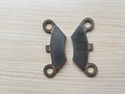 Přední brzdové destičky na čtyřkolku CF MOTO Gladiator 510 - X6