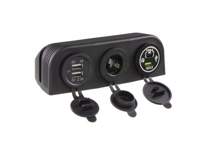 Trojitá zásuvka s panelem CL, 3x USB-A + 1x USB-C nabíječka